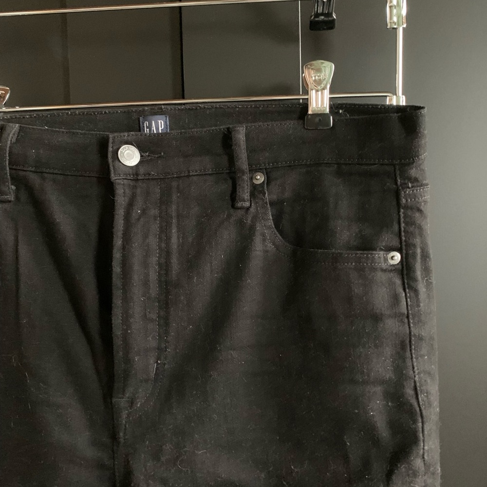 Black skinny jeans